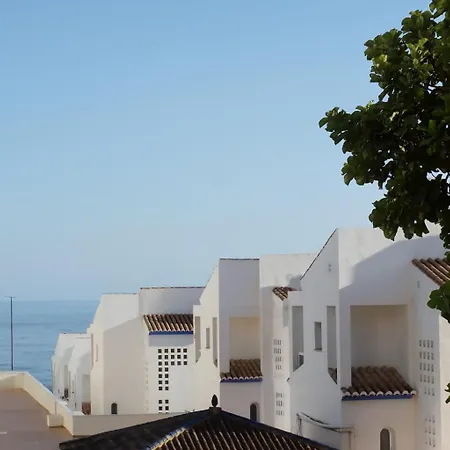 Estudio Junto Al Mar Торремолинос