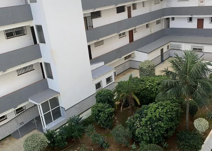 Estudio Junto Al Mar * Торремолинос